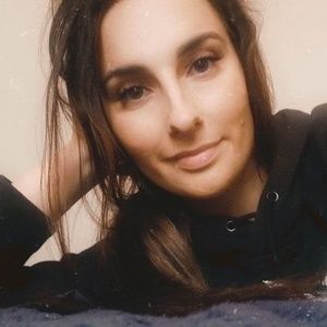 Meet your Posher, Steph